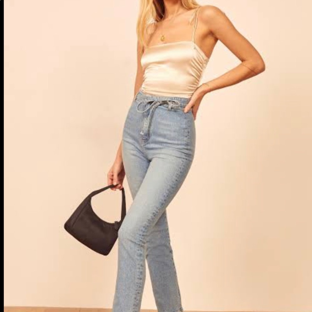 Reformation Vicki Jeans